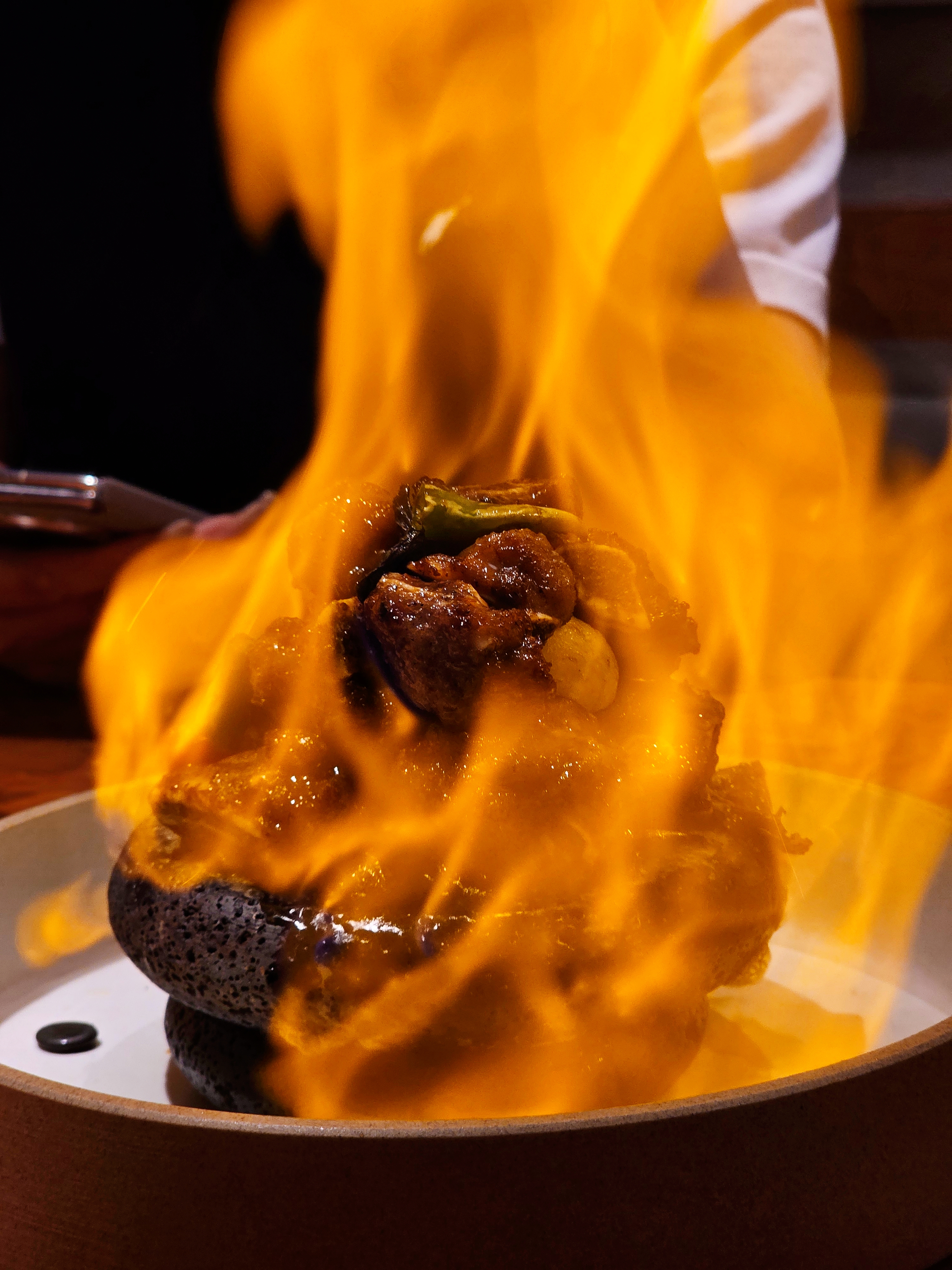 图片[2]-一半是炽热的烟火气，一半是精致的小甜点。-巍瀚の手記